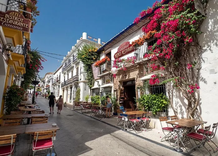 Marbella Old Town : Luxury Townhouse
